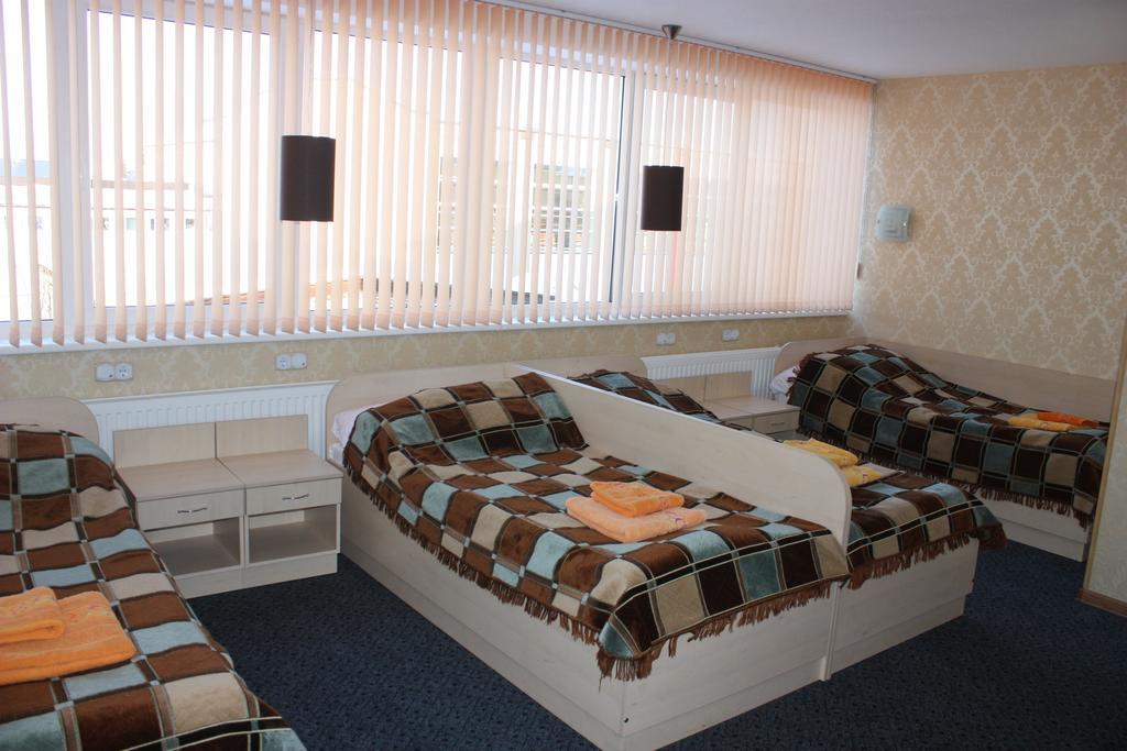 Balvi Hotel Экстерьер фото